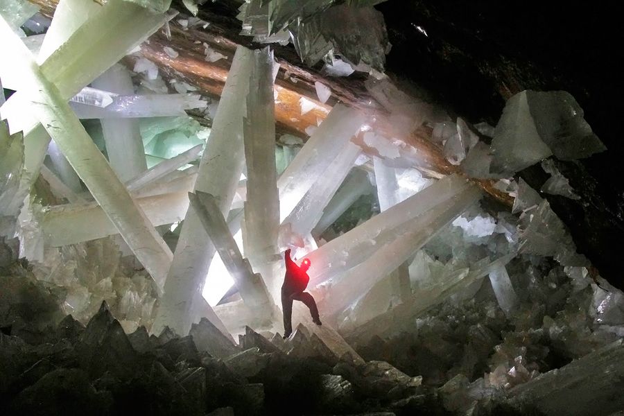 Пещера гигантских кристаллов в Мексике